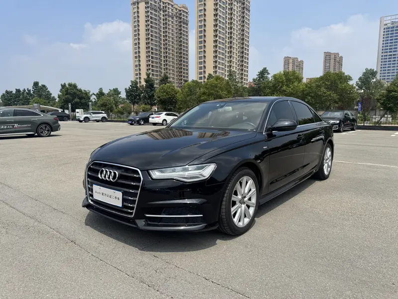 Audi A 6 L TFSI