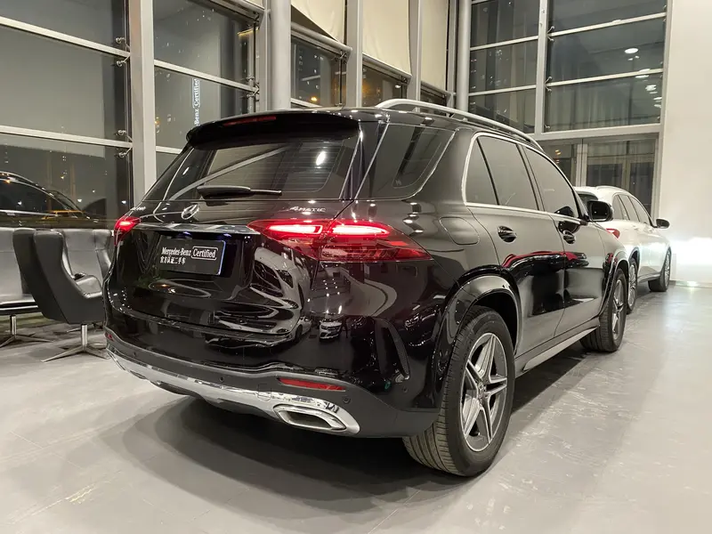 Mercedes-Benz GLE — фото 6