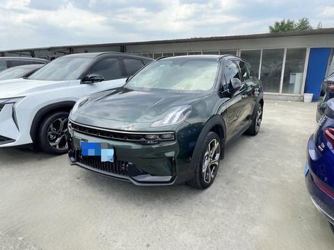 Lynk & Co 06