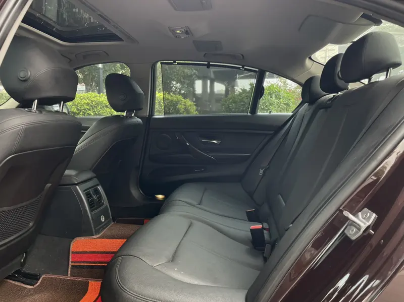 BMW 3 Series — фото 15