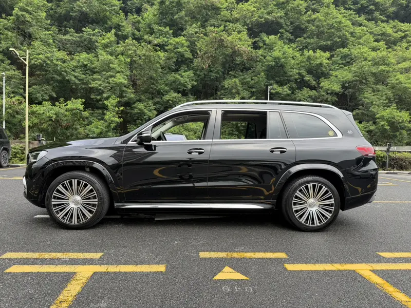 Mercedes-Benz GLS — фото 4