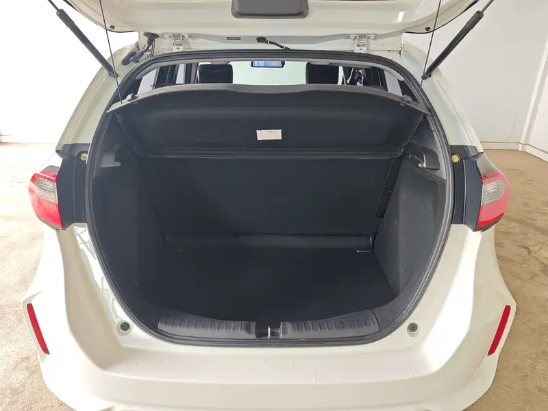 Honda Fit — фото 14