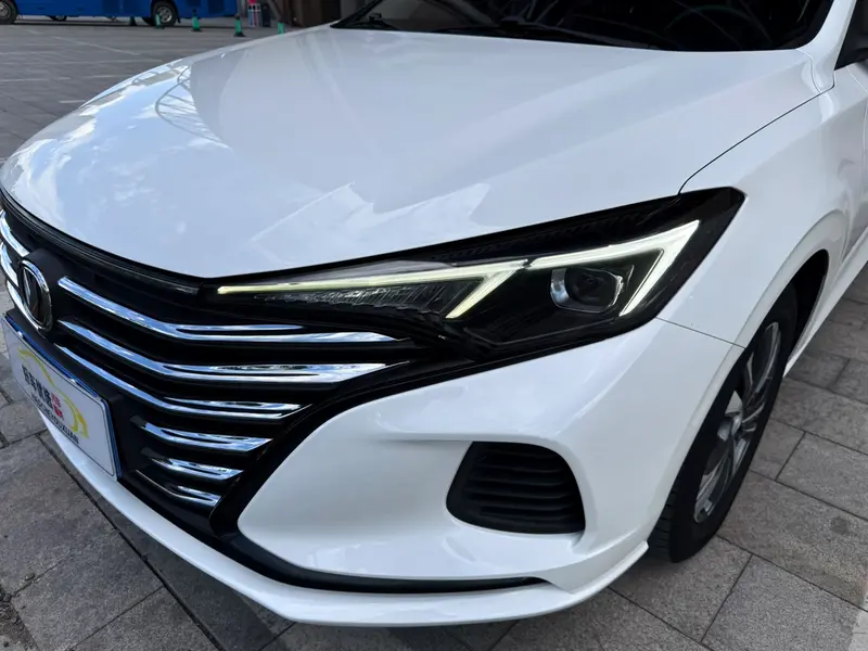 Changan Eado — фото 9
