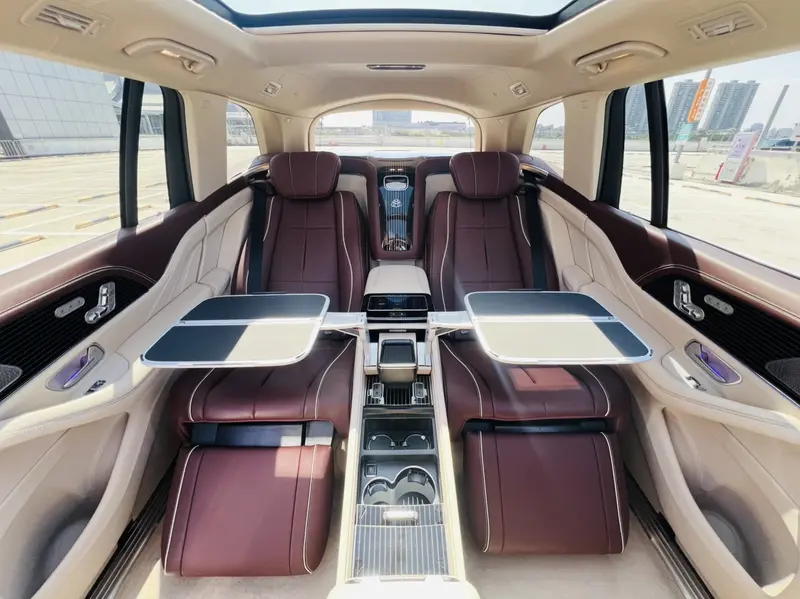 Mercedes-Benz GLS — фото 12