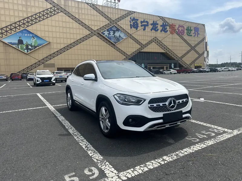 Mercedes-Benz GLA — фото 3