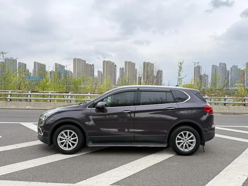 Buick Envision — фото 4