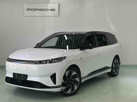 Dongfeng eπ 008