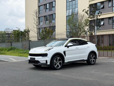 Lynk & Co 05