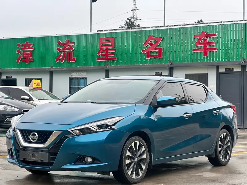 Nissan Lannia