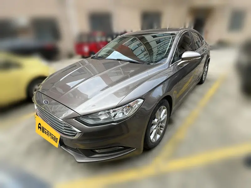 Ford Mondeo — фото 1