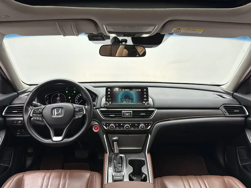 Honda Accord — фото 14