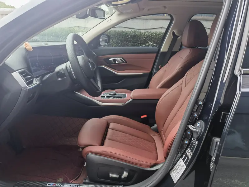 BMW 3 Series — фото 12