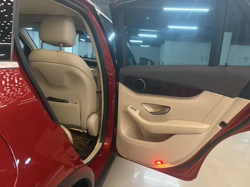 Mercedes-Benz GLC 260 4MATIC динамик — фото 12