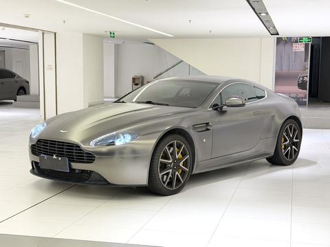 Aston Martin Vantage