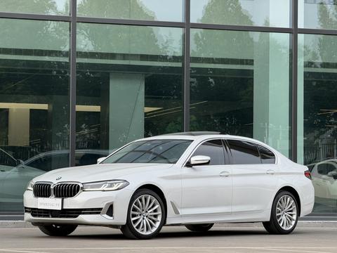 BMW 5 серии 2022 530Li с эксклюзивным пакетом роскоши
