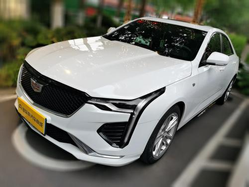 Cadillac CT4