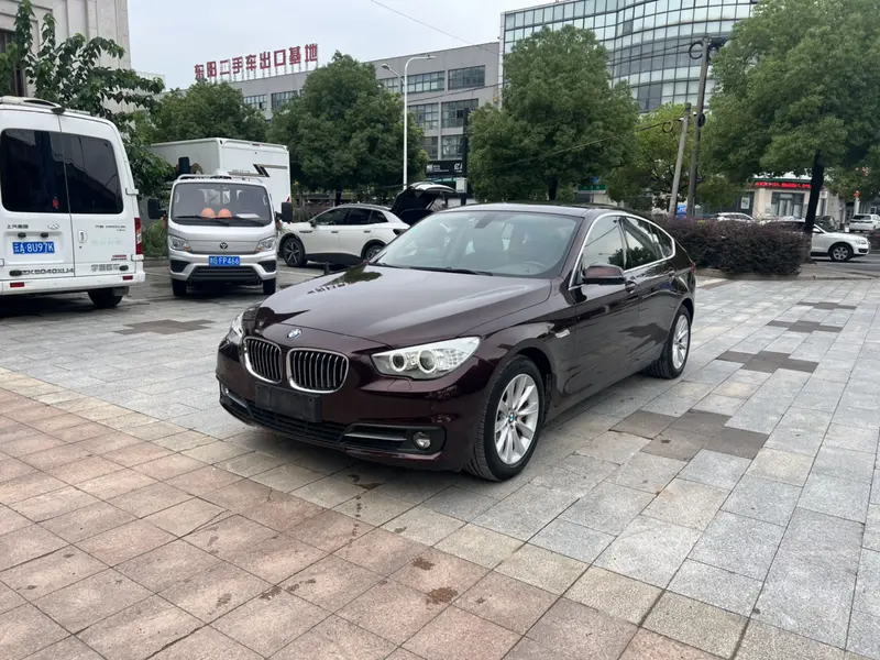 BMW 5 GT 528i