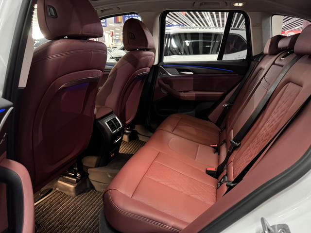 BMW X3 id 4387235 из Китая 10