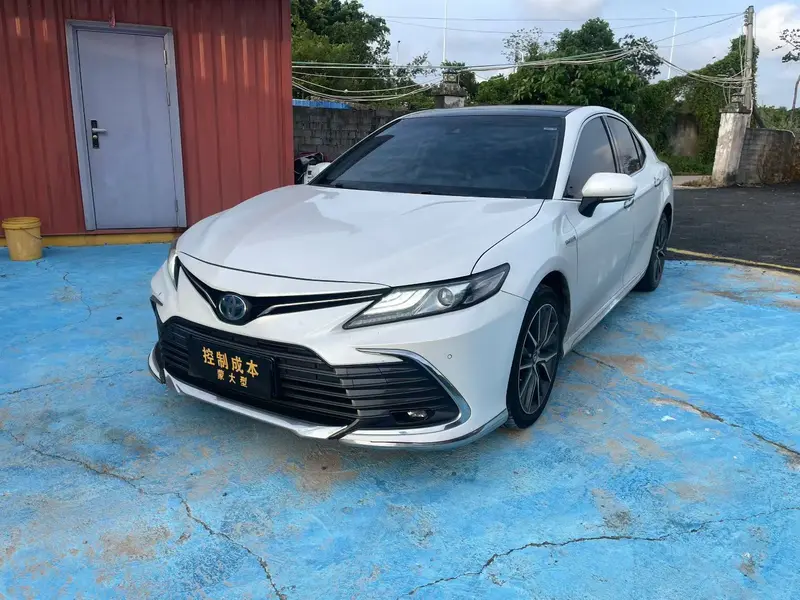 Toyota Camry 2.5 HG Luxury