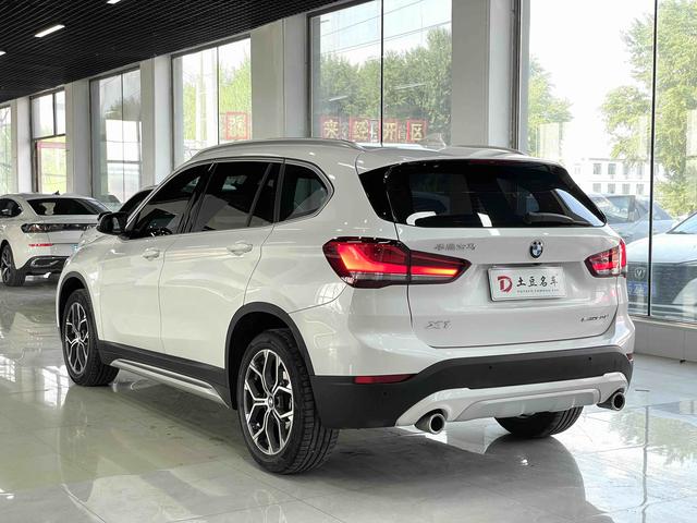 BMW X1 id 4387260 из Китая 16