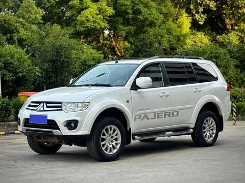 Mitsubishi Pajero Sport 2013 3.0L AT Luxury