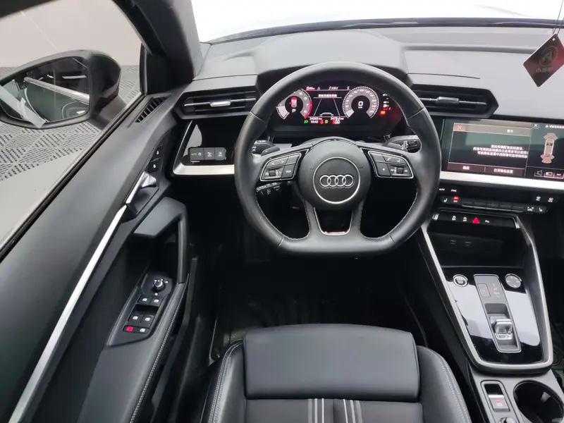 Audi A3 — фото 10