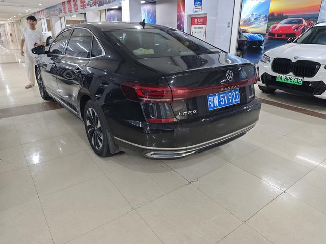 Volkswagen Passat 2023 Черный из Китая, фото 4