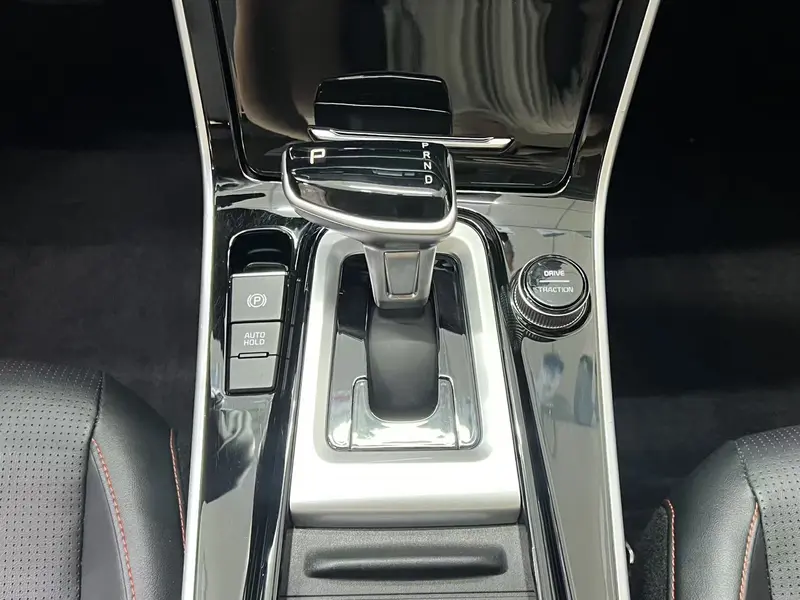 Kia 1.5 L CVT — фото 11