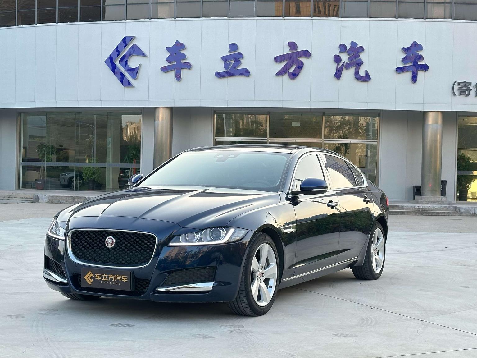 Jaguar XFL, фотография из объявления