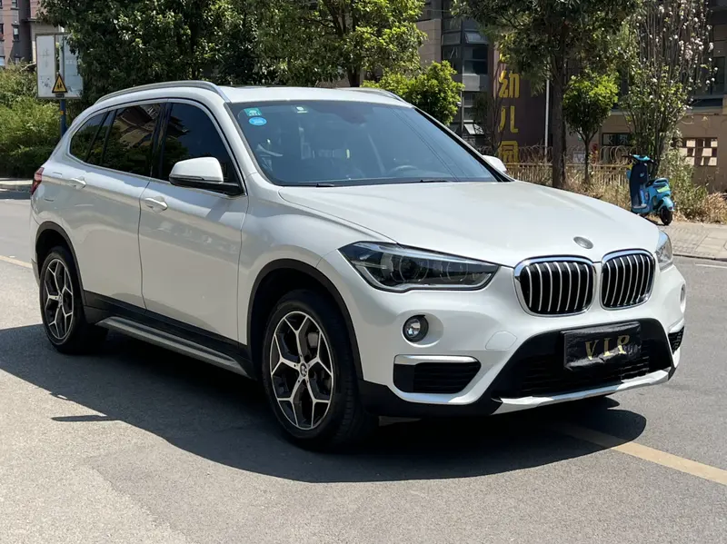 BMW X1 — фото 3