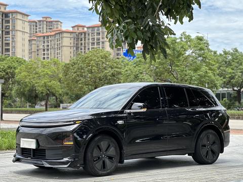 Li Auto L6