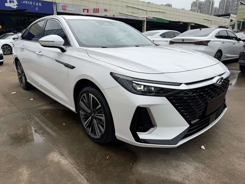 Chery Arrizo 8 1.6TGDI DCT — фото 3