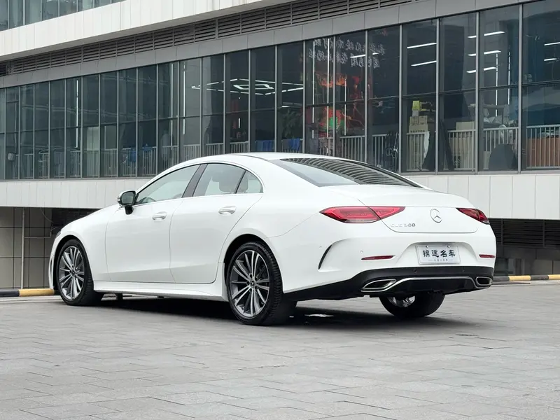 Mercedes-Benz CLS — фото 5