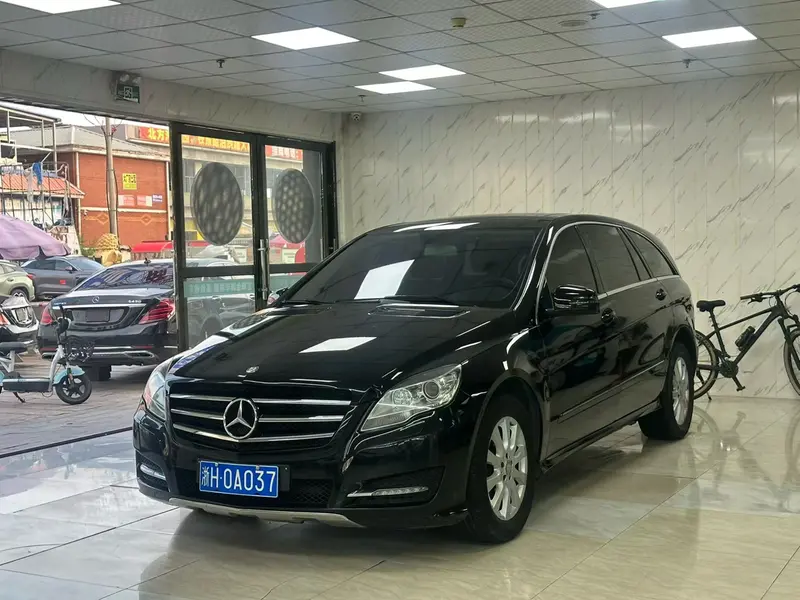Mercedes-Benz R 320 4 MAT IC