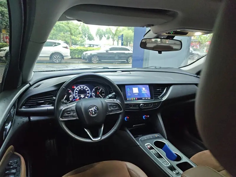 Buick Regal — фото 4