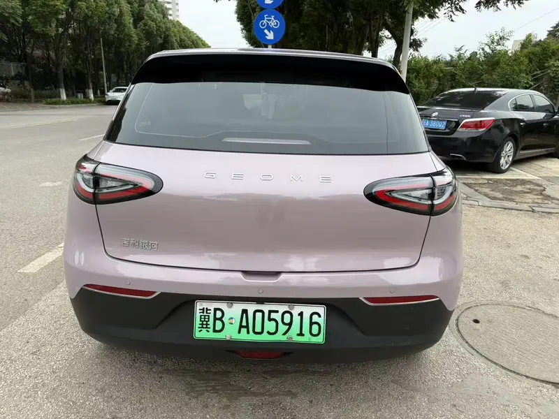 Geely Galaxy Starwish — фото 5