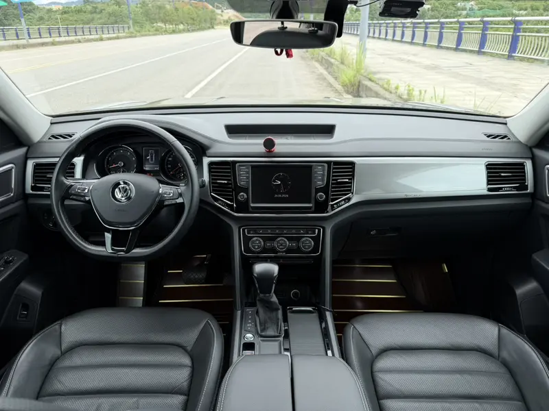 Volkswagen Teramont 330 TSI 2 WD Luxury VI — фото 6