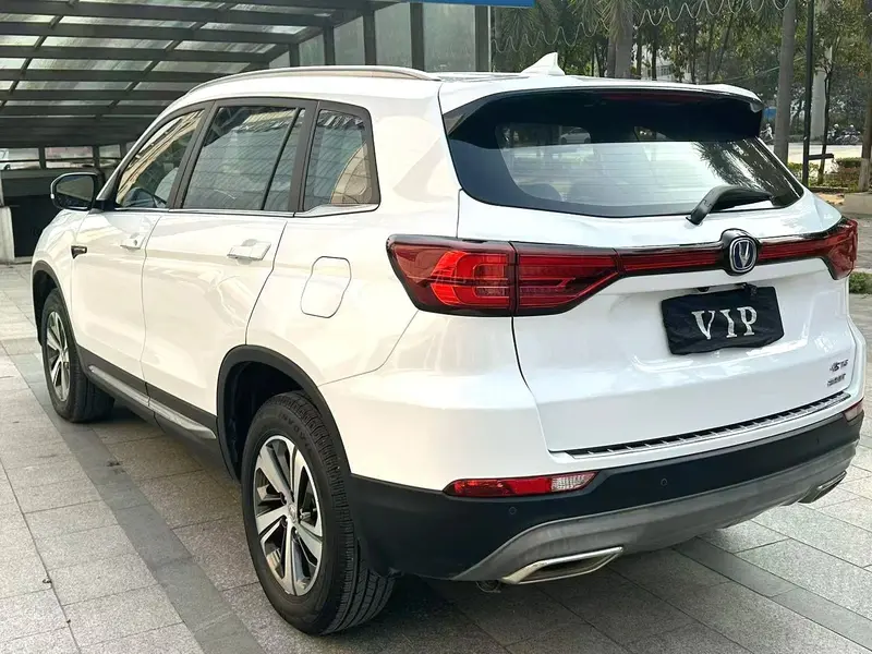 Changan CS75 — фото 4