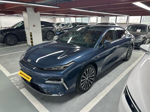 Geely Galaxy Starshine 8 PHEV