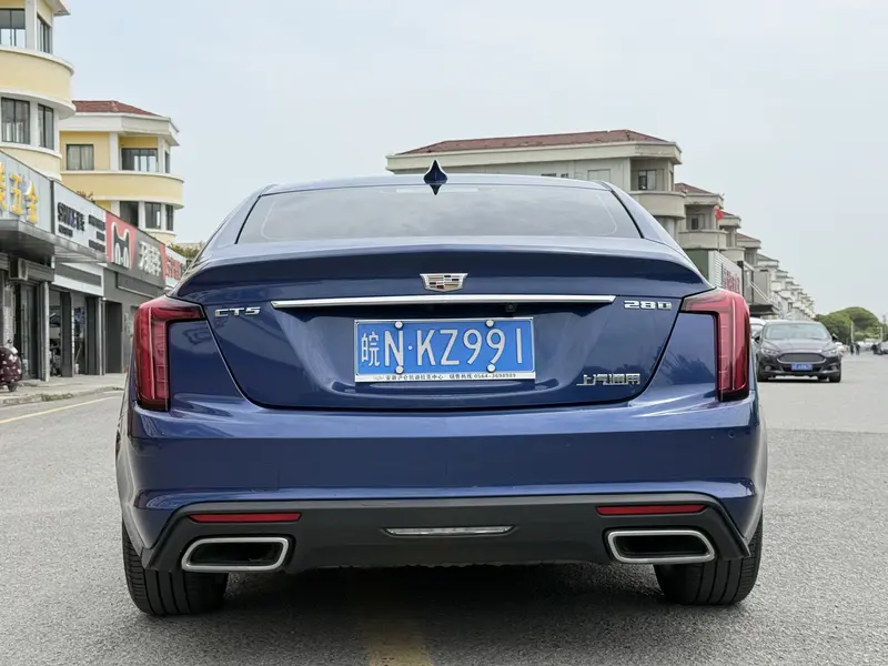 Cadillac CT5 — фото 6