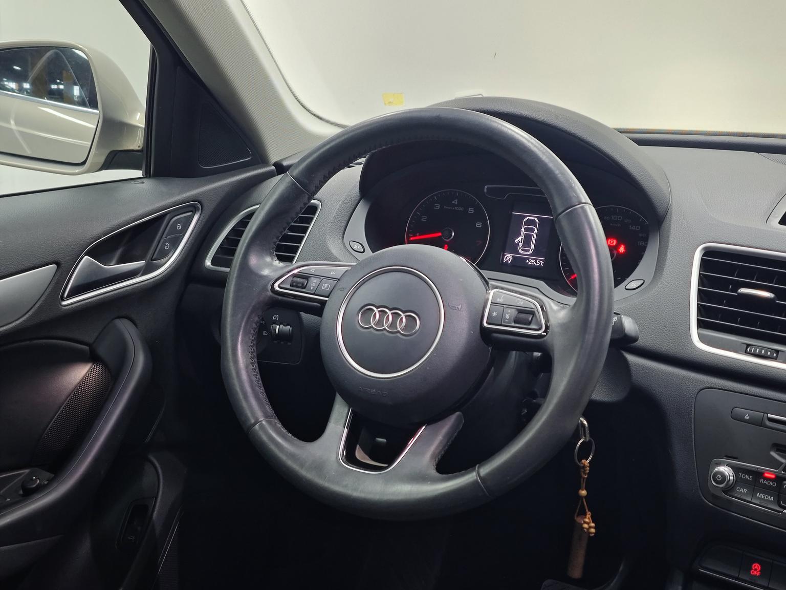 Audi Q3 — фотографии объявления, Фото 12