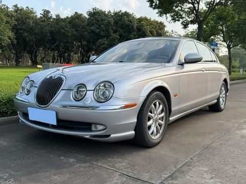 Jaguar S-Type