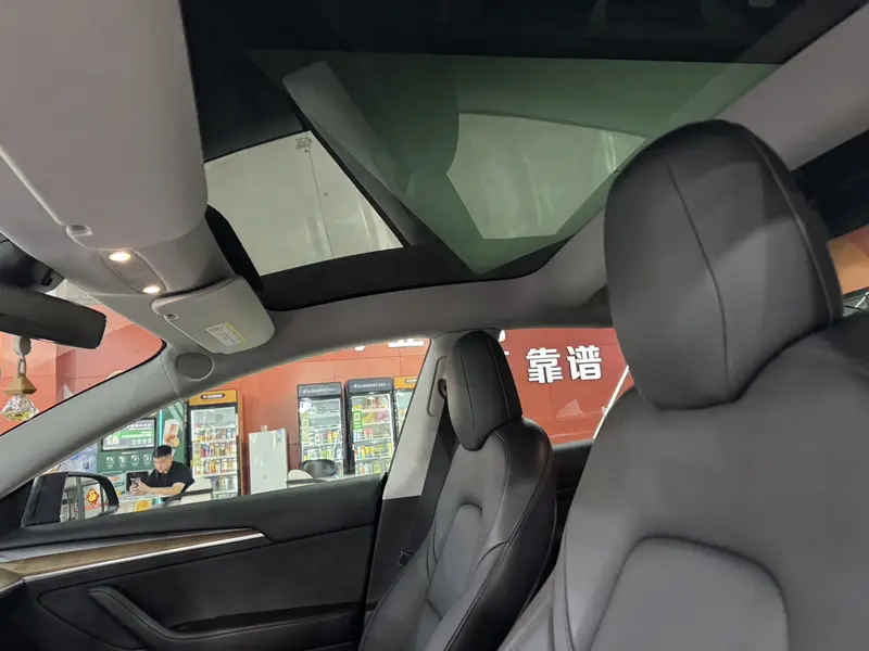 Tesla Model 3 RWD — фото 14