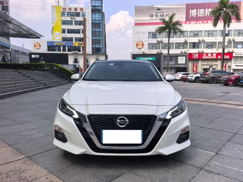 Nissan Teana 2.0L XL комфорт — фото 2