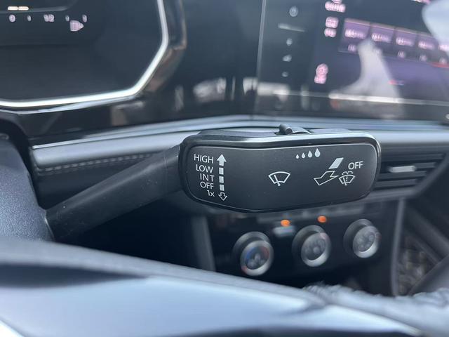 Volkswagen Sagitar id 4392021 из Китая 23