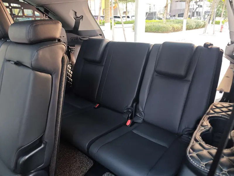 Toyota Highlander 2.0 T 4 WD Luxury 7 V — фото 14