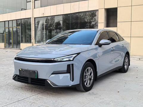 Geely Galaxy L6