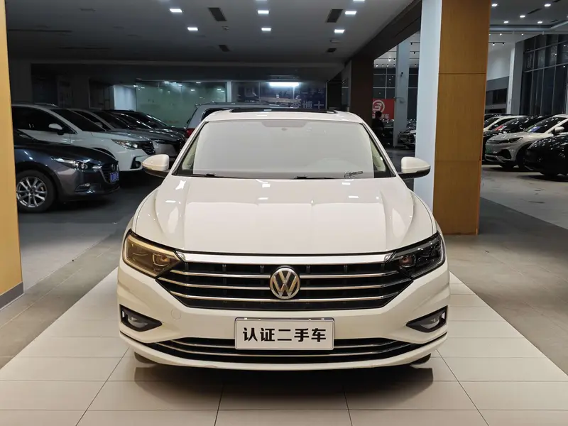 Volkswagen Sagitar 280 TSI DSG — фото 2