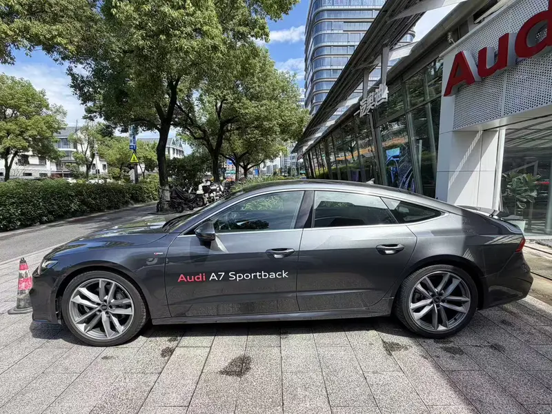 Audi A7 — фото 4