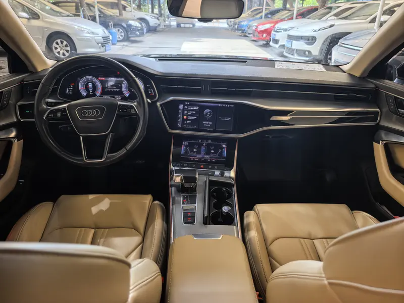Audi A6L 40 TFSI люкс-динамик — фото 7